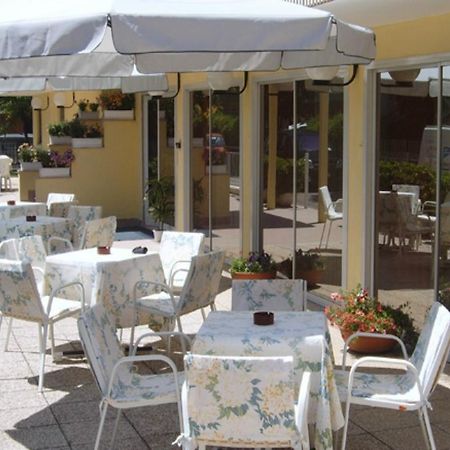 Hotel Montecarlo Nord Rimini Zewnętrze zdjęcie
